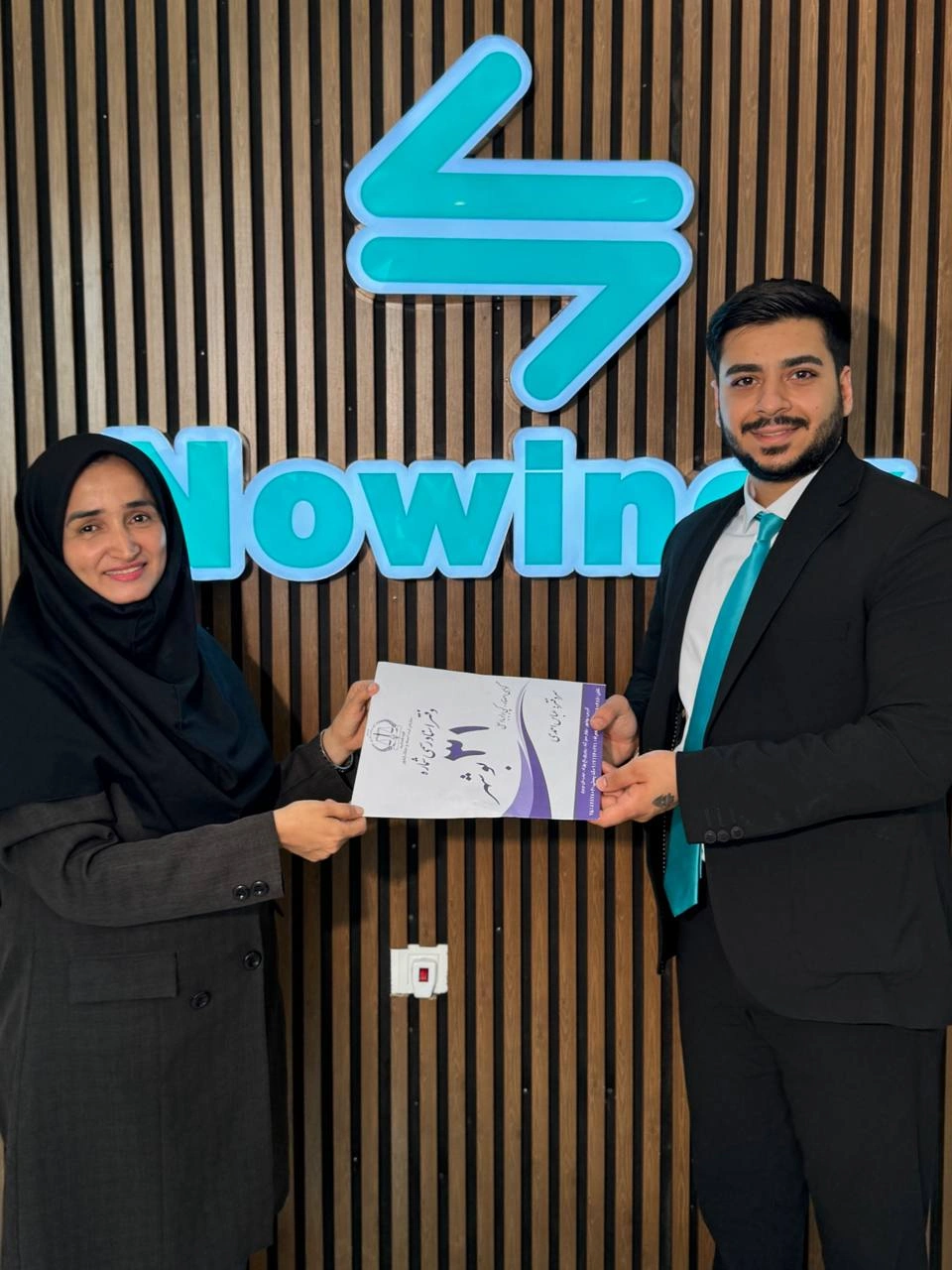 سهامداران نوینکس (1)